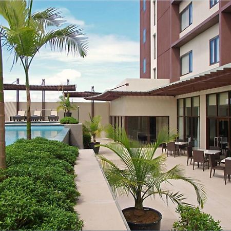 Hotel Seda Centrio Cagayán de Oro Exterior foto